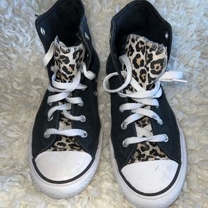 Girls leopard high top converses